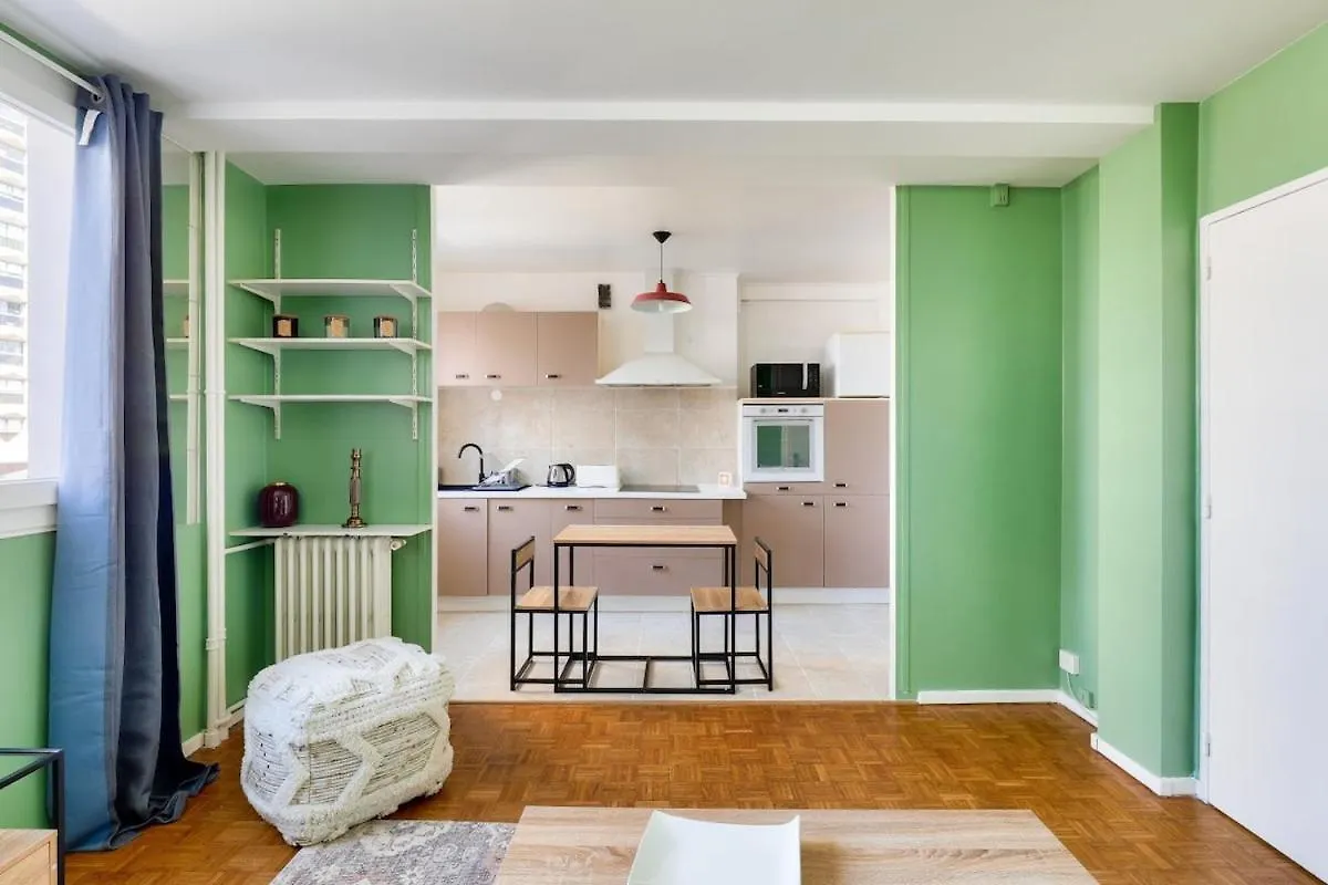 Stunning 1Br Flat 10 Min From The Eiffel Tower Apartment Paris