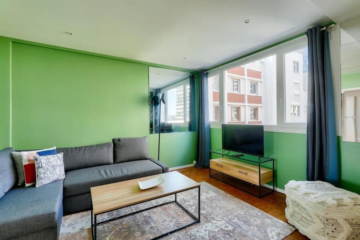 Stunning 1Br Flat 10 Min From The Eiffel Tower location