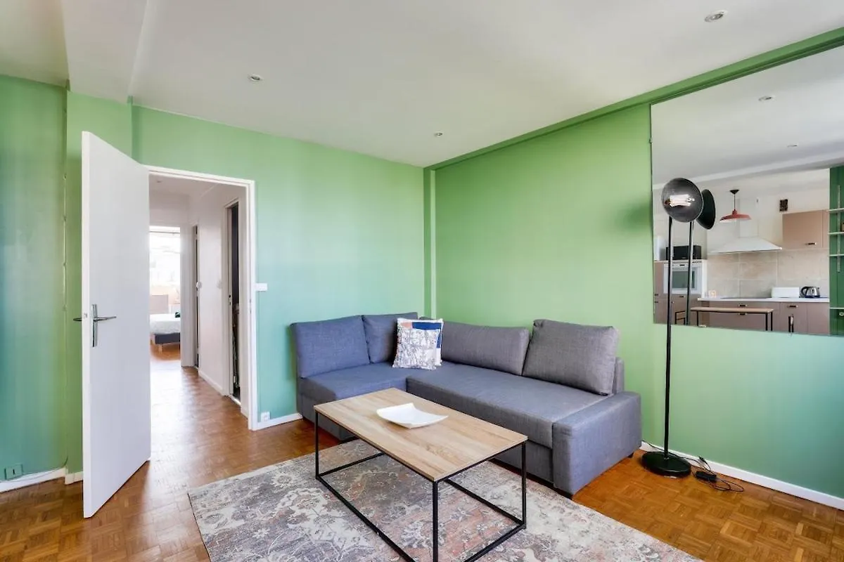 Stunning 1Br Flat 10 Min From The Eiffel Tower Apartment Paris